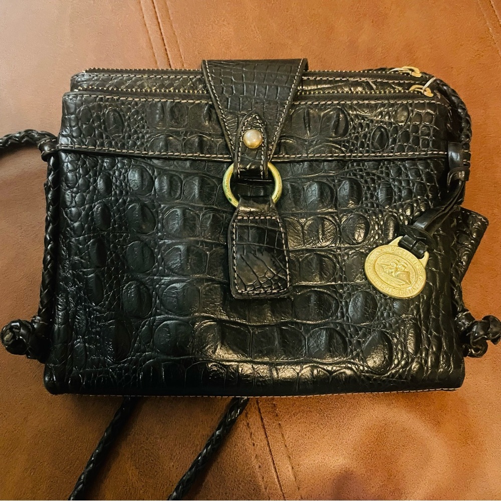 BRAHMIN Black Leather Mojito Croc Embossed Crossbody Purse (imperfect)